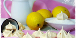 Beitragsbild des Blogbeitrags Baiser im Backofen backen | Was tun mit übrig gebliebenen Eiklar?!