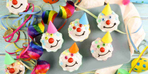 Beitragsbild des Blogbeitrags Clown Muffins – Kindergeburtstag | Fasching | Karneval!