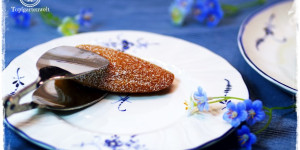Beitragsbild des Blogbeitrags Saftige Madeleines ohne Mandeln aus Französisch Backen!