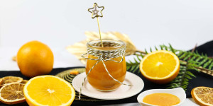 Beitragsbild des Blogbeitrags Orangenmarmelade, perfekt mit Schale und Gelierzucker, süß anstatt bitter