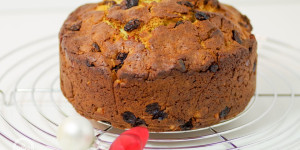 Beitragsbild des Blogbeitrags Panettone Rezept zum selber backen aus Plätzchenglück
