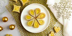 Beitragsbild des Blogbeitrags Eierlikör Plätzchen mit Eierlikörcreme