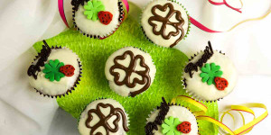Beitragsbild des Blogbeitrags Silvester-Muffins backen
