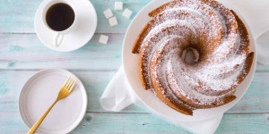 Beitragsbild des Blogbeitrags Mascarpone-Kuchen, saftiger Rührkuchen ohne Butter