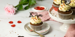 Beitragsbild des Blogbeitrags Red Velvet Cupcakes für Hochzeit, Muttertag, Valentinstag