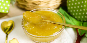 Beitragsbild des Blogbeitrags Rhabarber-Apfel-Marmelade, purer Genuss