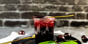 Beitragsbild des Blogbeitrags Raffinierte Kirschmarmelade mit Schuss oder Vanille, Kirschkonfitüre