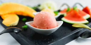 Beitragsbild des Blogbeitrags Melonensorbet aus der Eismaschine
