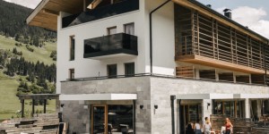 Beitragsbild des Blogbeitrags Travel-Guide: Südtirol || JOAS natur.hotel.b&b