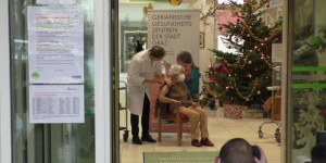 Beitragsbild des Blogbeitrags Start der Corona-Impfung in der Steiermark – On The Grid Ep: 293