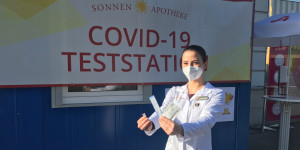 Beitragsbild des Blogbeitrags Kostenloser Coronatest in der Apotheke – Bundesregierung baut Testangebot drastisch aus – 428