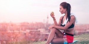 Beitragsbild des Blogbeitrags 5 gesunde Fitness Snacks (vegan)