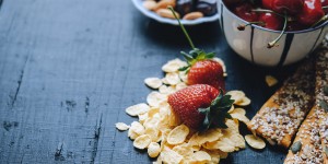 Beitragsbild des Blogbeitrags 7 gesunde süße Snacks (vegan & glutenfrei) 