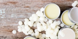 Beitragsbild des Blogbeitrags Deo Creme für sensible Haut selber machen (ohne Natron)