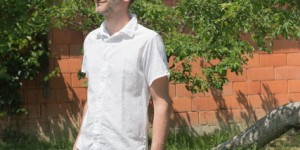 Beitragsbild des Blogbeitrags DIY Stoffhose und Hemd für Männer 