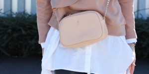 Beitragsbild des Blogbeitrags pink sweater & blouse with leatherleggins