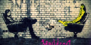 Beitragsbild des Blogbeitrags Störfaktor neue Mitarbeiter. Sperrt sie ein und legt sie in Ketten! 