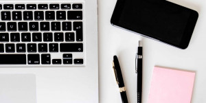 Beitragsbild des Blogbeitrags Facebook Werbeanzeigen – So startest du