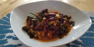 Beitragsbild des Blogbeitrags Toskanischer Gemüseeintopf 