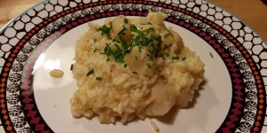 Beitragsbild des Blogbeitrags Schwarzwurzel-Risotto 