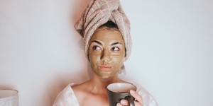 Beitragsbild des Blogbeitrags Wellnesstag zu Hause: So geht’s!