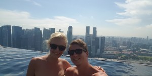 Beitragsbild des Blogbeitrags Marina Bay Sands – Spektakulärer Infinity Pool im 57. Stock