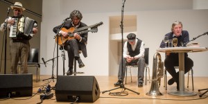 Beitragsbild des Blogbeitrags Lesung & Musik – Antonio Fian & Kollegium Kalksburg
