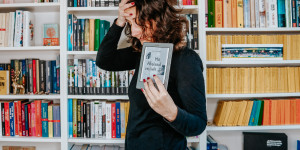 Beitragsbild des Blogbeitrags Mit Abstand verliebt – Juli Rothmund