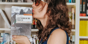 Beitragsbild des Blogbeitrags Gefährliche Treue – Heidi Troi