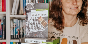 Beitragsbild des Blogbeitrags Königsfeuer – Monika Pfundmeier