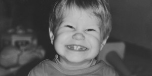Beitragsbild des Blogbeitrags Fall Fashion: Childhood Memories with Esprit 