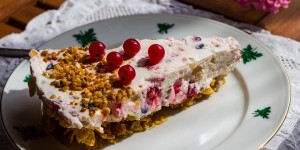 Beitragsbild des Blogbeitrags Ein Ribiselkuchen, den du nicht backen musst! 