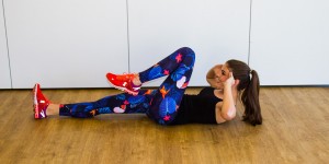 Beitragsbild des Blogbeitrags Übungen mit dem HIIT Programm Teil 3 – Workout Bauchmuskeln