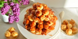 Beitragsbild des Blogbeitrags Croquembouche – kracht im Mund