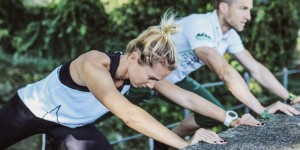 Beitragsbild des Blogbeitrags PODCAST #11: Knackarsch ist in! Fitnessfolge mit Florian Apler