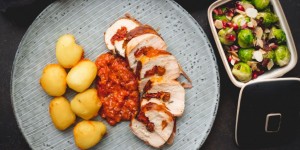 Beitragsbild des Blogbeitrags Gefüllte Hühnerbrust auf Sugo
