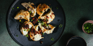 Beitragsbild des Blogbeitrags Jiǎozi 餃子 – Chinesische Teigtascherl
