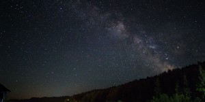 Beitragsbild des Blogbeitrags Milchstraße fotografieren – Nachbearbeitung der Bilder