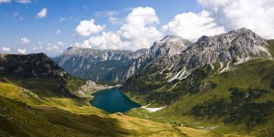 Beitragsbild des Blogbeitrags Kreuzeck (2.204m) über Karteisalm