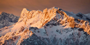 Beitragsbild des Blogbeitrags Eiskalt erwischt – Untersberg im Morgenlicht