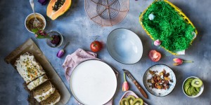 Beitragsbild des Blogbeitrags {Food Special} Super saftiger Karottenkuchen mit Cashewfrosting