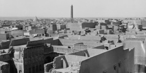 Beitragsbild des Blogbeitrags Bangen um Mossuls schiefes Minarett