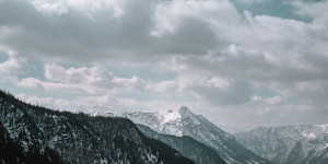 Beitragsbild des Blogbeitrags Schneeschuhwanderung - Grundlsee Ressen