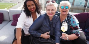 Beitragsbild des Blogbeitrags [FASHION WEEK] Panorama, Fashion Blogger Café, Sheego und Wundercurves 