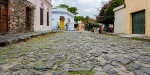 Beitragsbild des Blogbeitrags Lohnt sich ein Tagesausflug nach Colonia del Sacramento?