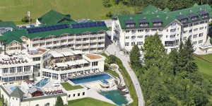 Beitragsbild des Blogbeitrags Das Hotel Dilly in Windischgarsten- Alpine Wellness auf höchstem Niveau 