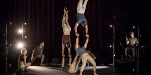 Beitragsbild des Blogbeitrags Cirque Noel 1: Gravity & Other Myths 