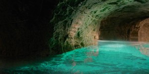 Beitragsbild des Blogbeitrags Der größte unterirdische See Europas – Bilder zum Träumen 