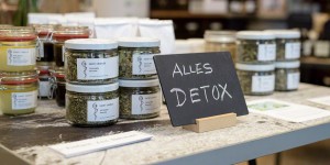 Beitragsbild des Blogbeitrags Mehr Energie durch gezielte Detox Kuren - Interview mit Mag. Ehrman