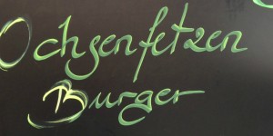Beitragsbild des Blogbeitrags Streetfood Market in Attersee
